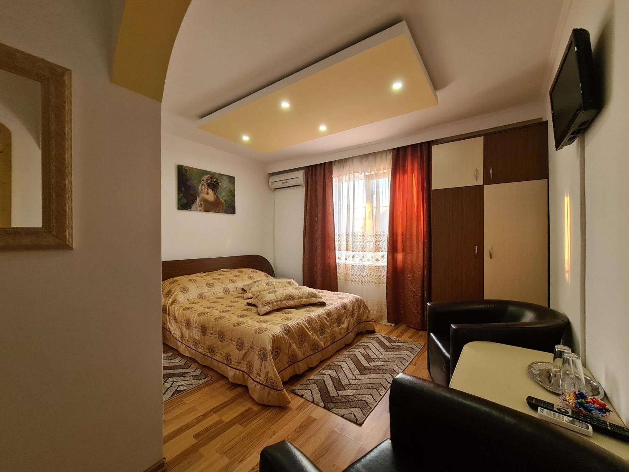 Casa Bianca Hotell Două Mai Exteriör bild